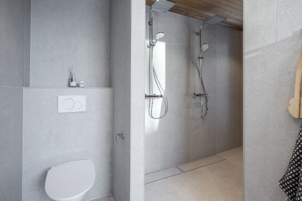 Ammattirakentajat - rakennusliikkeet